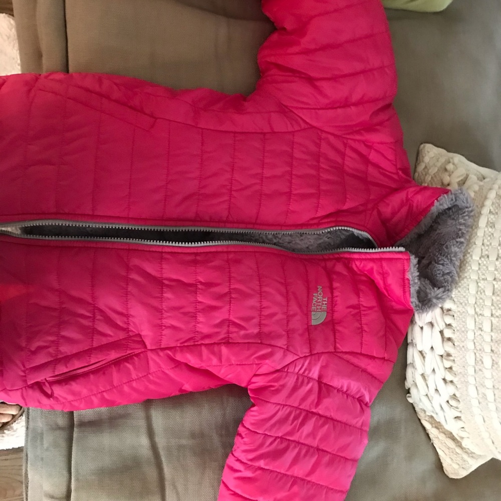 Girls size 10 North Face rev jacket